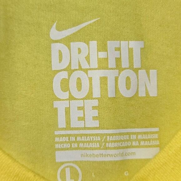 🎉Host Pick🎊Nike Tank Top - Picture 3 of 3